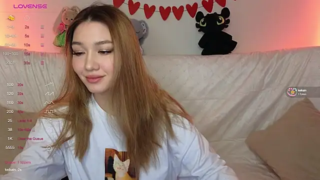 LuxuryGirl   online show from 02/26/25, 12:36