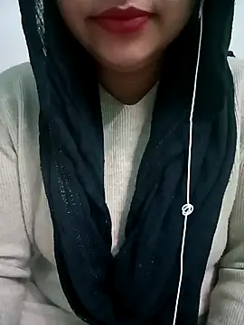 Alia-07 online show from 12/04/24, 04:32