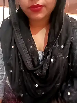 Alia-07 online show from 12/31/24, 08:26