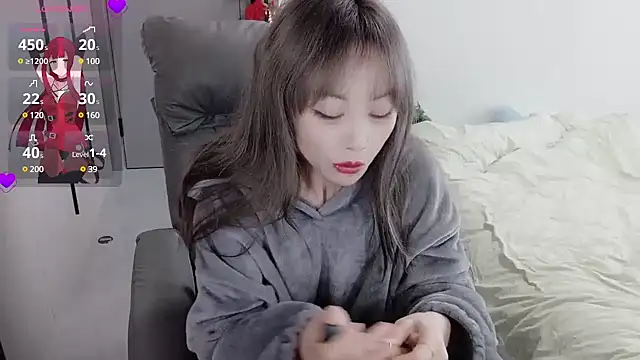 Xiaoyu-G online show from 02/06/25, 08:07