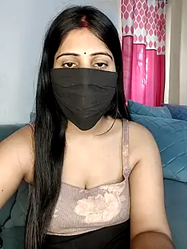 Kritika Hotty online show from 03/20/25, 09:37