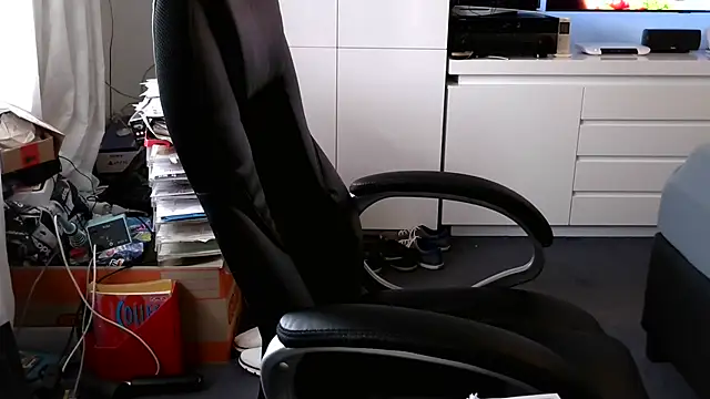 VSteph online show from 10/12/25, 01:43