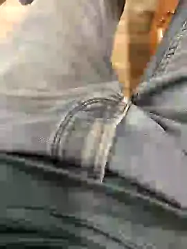 Snapshot of fuckboi2103 chatting on 01/08/25, 10:15 fuckboi2103 online show from 01/08/25, 10:15