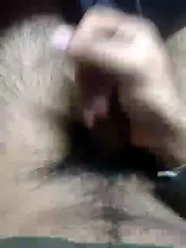 Snapshot of fuckboi2103 chatting on 01/31/25, 07:29 fuckboi2103 online show from 01/31/25, 07:29