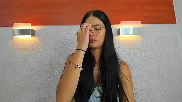 adara scot online show from 09/30/25, 11:48