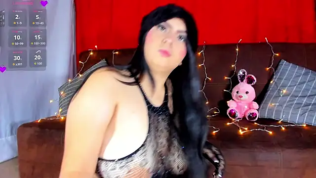 AnithaaYork online show from 12/04/25, 12:14