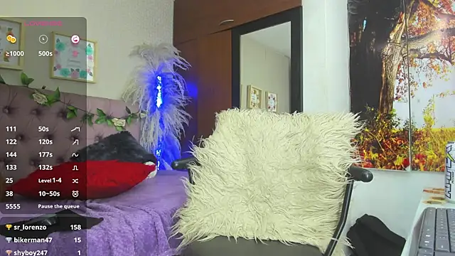 Lia Keen online show from 12/12/24, 11:14