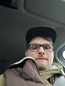 Snapshot of Perry_devot chatting on 02/05/25, 03:42 Perry devot online show from 02/05/25, 03:42