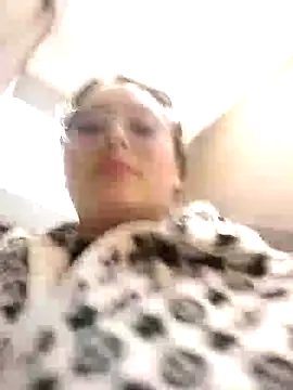 ambar 07 online show from 02/11/25, 06:44