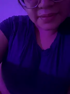Snapshot of hannahcdmx chatting on 09/14/25, 08:08 hannahcdmx online show from 09/14/25, 08:08