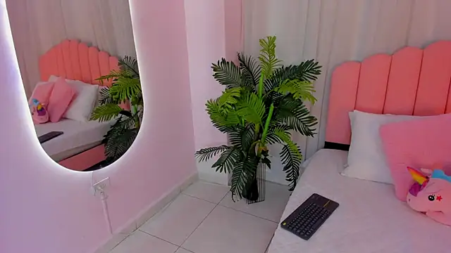 Jasmin evano29 online show from 06/09/26, 05:35