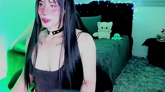 Snapshot of _riassgremory chatting on 09/28/25, 05:07 riassgremory online show from 09/28/25, 05:07