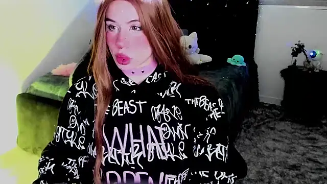 Snapshot of _riassgremory chatting on 10/06/25, 01:19 riassgremory online show from 10/06/25, 01:19