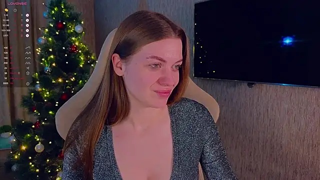 Lovella Lips online show from 12/15/24, 04:37