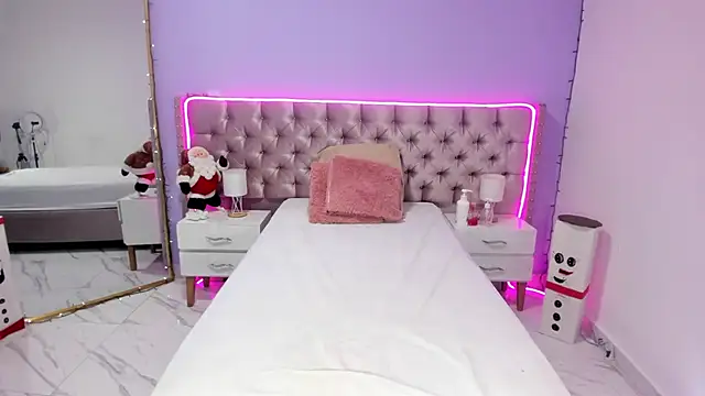 Anal Luucia online show from 01/07/25, 11:37