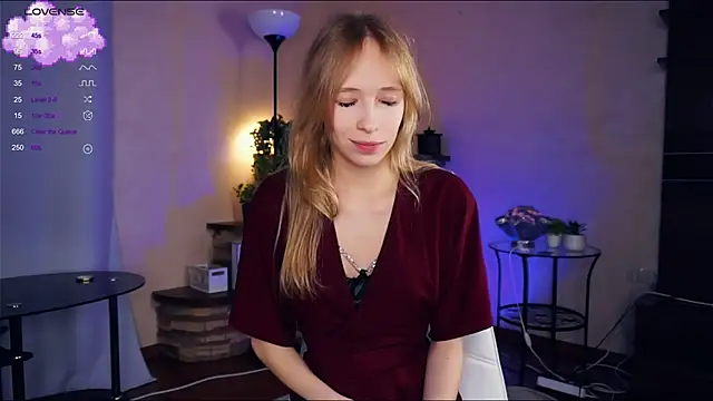 LynetBurby online show from 12/11/24, 11:32