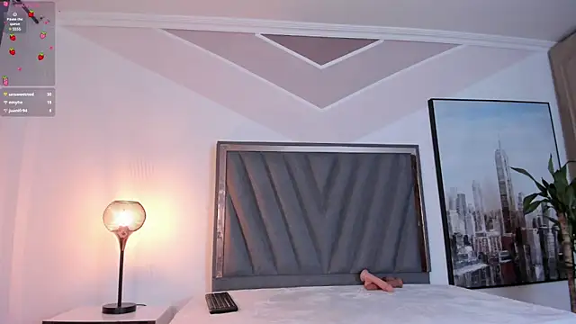 megansky18 online show from 01/20/25, 11:54
