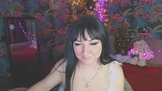 SusanLaNice online show from 12/30/24, 07:21