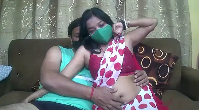 Snapshot of HottestSonya chatting on 02/17/25, 06:26 HottestSonya online show from 02/17/25, 06:26