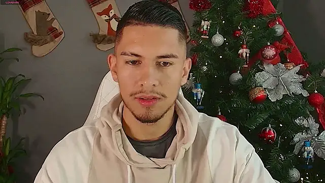 Aaronfox x online show from 12/06/24, 08:40