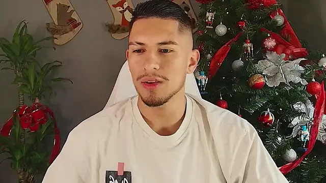 Aaronfox x online show from 12/09/24, 07:39