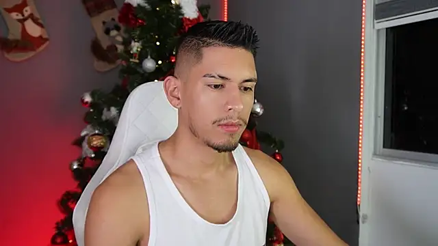 Aaronfox x online show from 12/15/24, 11:31