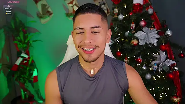 Aaronfox x online show from 12/27/24, 02:47