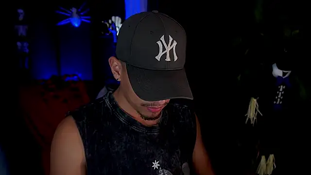 Aaronfox x online show from 10/17/25, 03:42