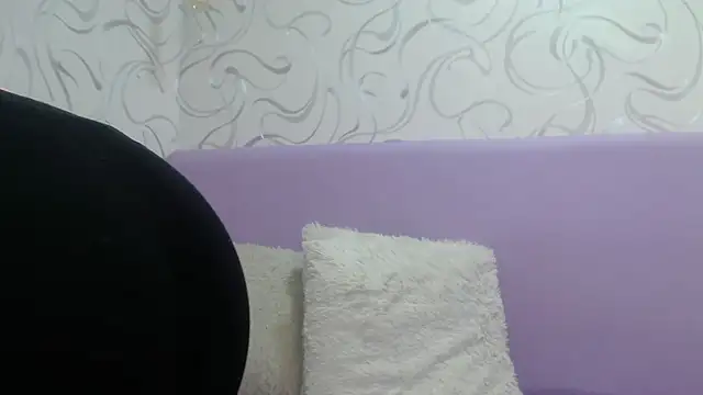 NathaliaSmith3x online show from 11/21/25, 04:00