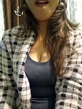 MIss-Naina online show from 12/27/24, 04:58