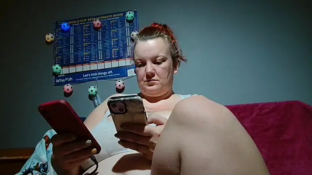 busty-bella1 online show from 06/23/26, 10:08
