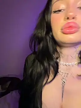 madelinexx online show from 02/10/26, 01:37