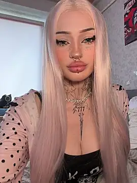 madelinexx online show from 06/12/26, 11:53