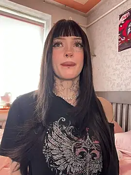 madelinexx online show from 06/24/26, 07:51