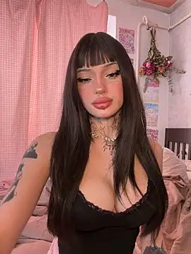 madelinexx online show from 07/08/26, 08:30
