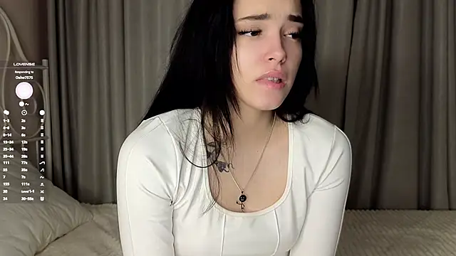 Snapshot of WildaBendell chatting on 03/22/25, 04:15 WildaBendell online show from 03/22/25, 04:15