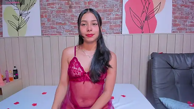 SophieBenson online show from 02/14/25, 12:25
