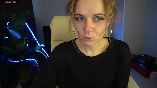 MaribelRiverr  online show from 12/03/24, 06:48
