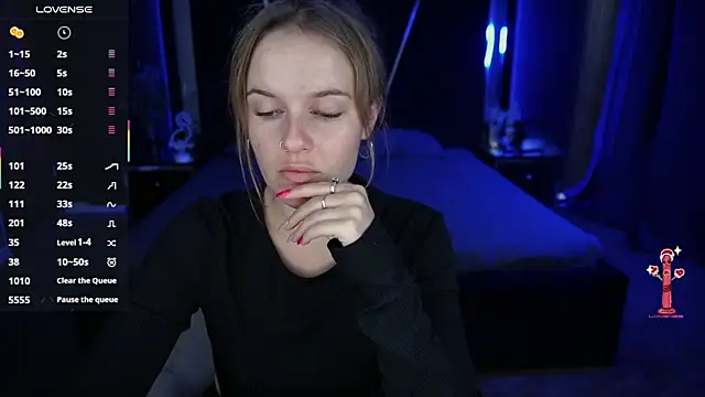 MaribelRiverr  online show from 09/20/25, 05:41