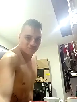 Snapshot of ahntony__69 chatting on 12/14/24, 09:24 ahntony 69 online show from 12/14/24, 09:24