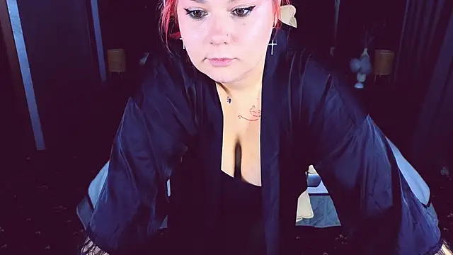 BettyDark online show from 12/01/25, 08:36