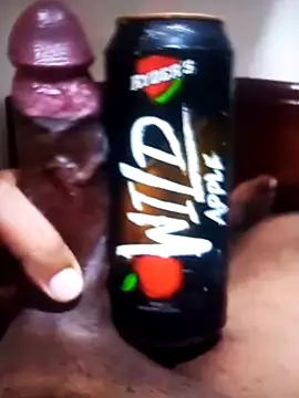 Snapshot of sadunt chatting on 10/26/25, 05:57 sadunt online show from 10/26/25, 05:57