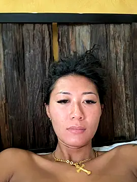 Snapshot of thai-dreamgirl chatting on 09/23/25, 12:46 thai-dreamgirl online show from 09/23/25, 12:46