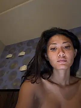 Snapshot of thai-dreamgirl chatting on 03/12/26, 11:00 thai-dreamgirl online show from 03/12/26, 11:00