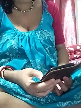 Snapshot of miss-Riy chatting on 06/19/26, 05:01 miss-Riy online show from 06/19/26, 05:01