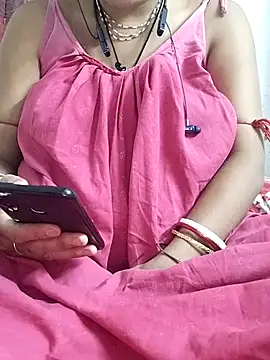Snapshot of miss-Riy chatting on 07/01/26, 05:12 miss-Riy online show from 07/01/26, 05:12