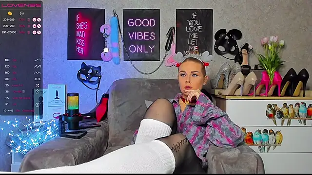 HannaKorsak online show from 12/10/24, 05:44