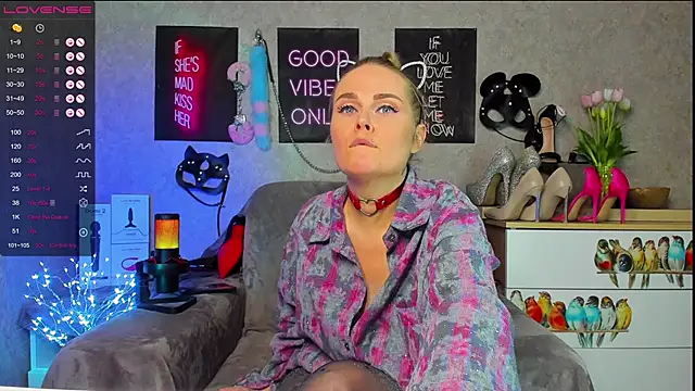 HannaKorsak online show from 12/17/24, 10:32