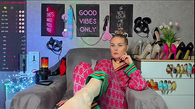 HannaKorsak online show from 02/26/25, 06:43