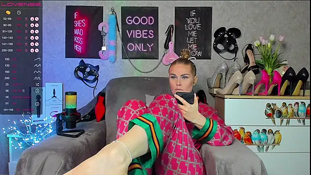 HannaKorsak online show from 02/26/25, 09:48